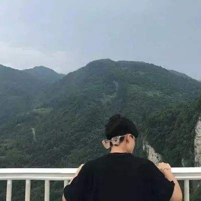 “共享奶奶”志愿队缘何引热议
