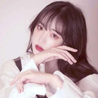 喜迎2024！全国多地跨年夜人潮汹涌 直击各商圈、景区拥堵现场