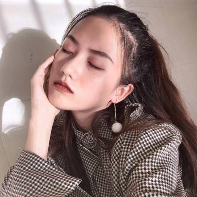 台北市警员被曝对民众“比中指”，岛内网民批：一点纪律都没有